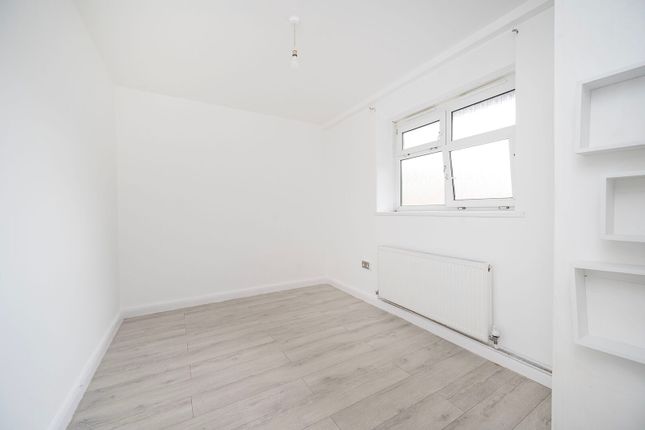Homerton Road, E9, Clapton photo 4