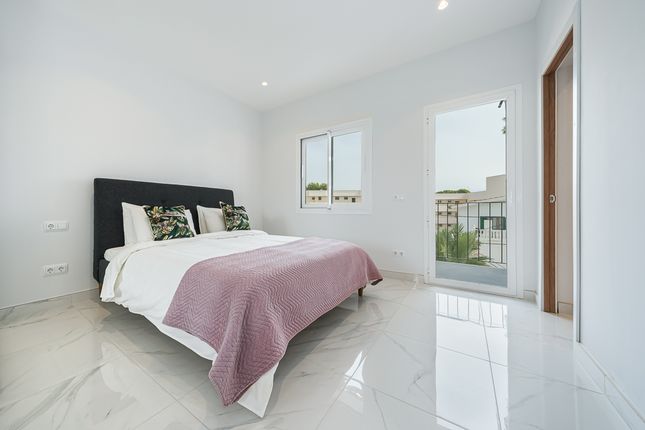 Apartment for sale in Palmanova, Mallorca, Balearic Islands