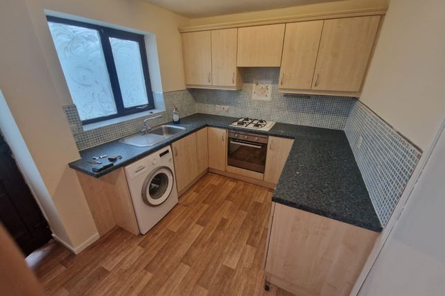 30, Castle Street, Wednesbury photo 2