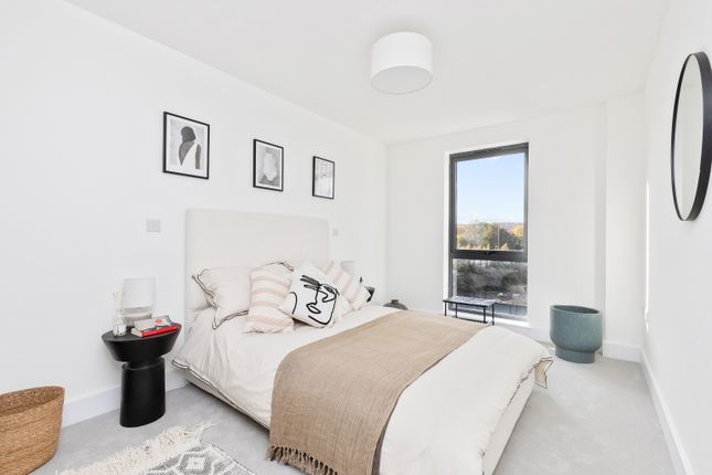 Flat for sale in Oliver House, Blakes Walk, Southdowns Park