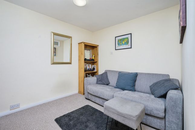 14, Paynter Walk, Plymouth photo 4