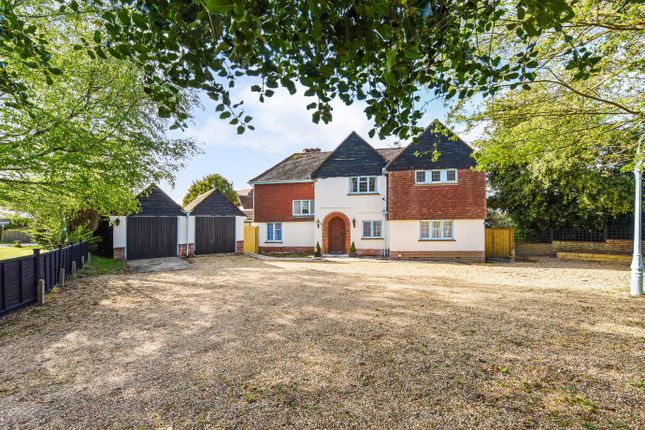 Manderley, Cowes Lane, Warsash photo 3