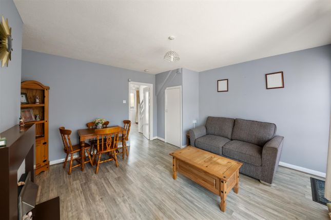 11, Paget Road, Uxbridge photo 4