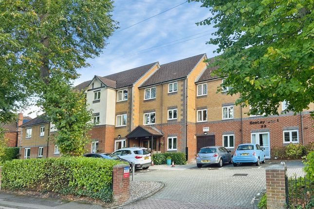2-bed flat on Bentley Court, Camberley, £155,000