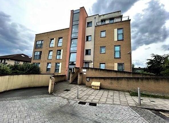 Thumbnail Property for sale in Fortune Avenue, Edgware
