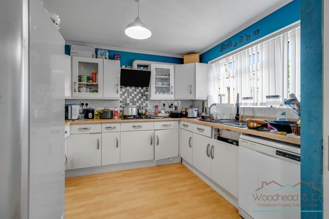 52 Swinburne Road, Wellingborough photo 4