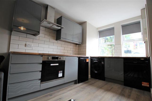 Pearson Terrace, Leeds photo 3