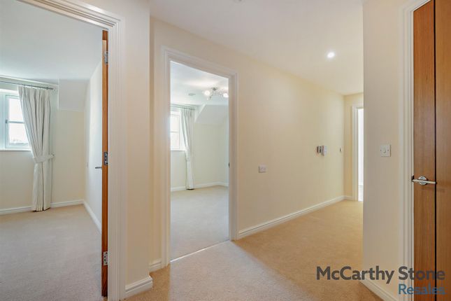 60 Barnhill Court, Barnhill Road, Chipping Sodbury, Bristol photo 4