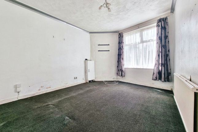 End terrace house for sale in Regent Street, Manchester