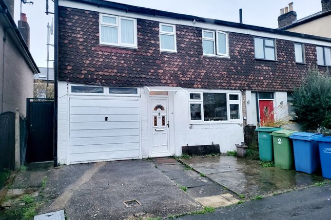 Thumbnail Semi-detached house to rent in Barforth Road, London