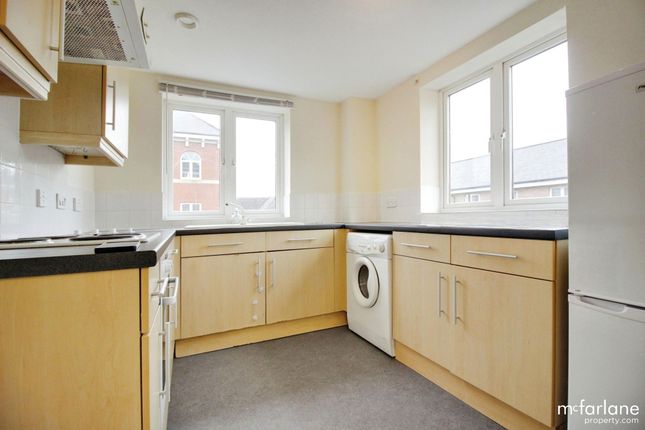 5 Saltash Road, Swindon photo 4