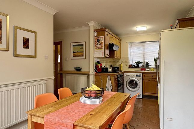 7, Juniper Lane, London photo 4
