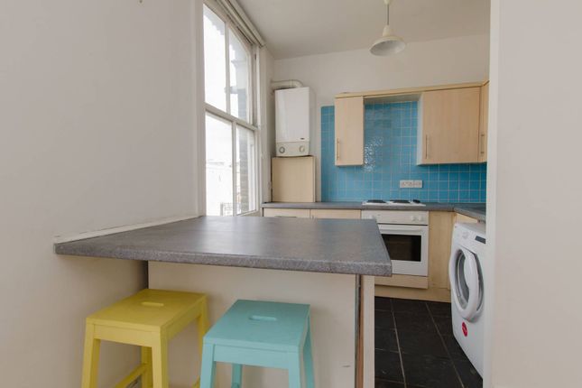 Thumbnail Flat for sale in Killyon Terrace, Clapham North, London