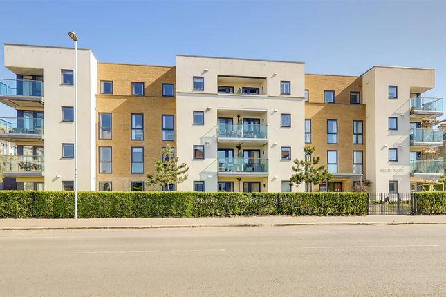 1-bed flat on 5 Triton House, Worthing, £195,000