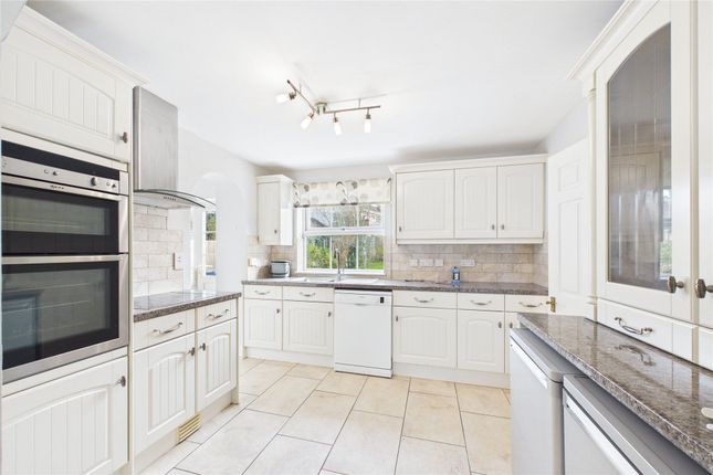 14, Constable Way, Sandhurst photo 3