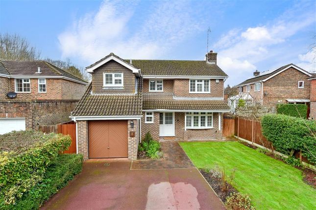Detached house for sale in Heather Close, Waterlooville, Hampshire
