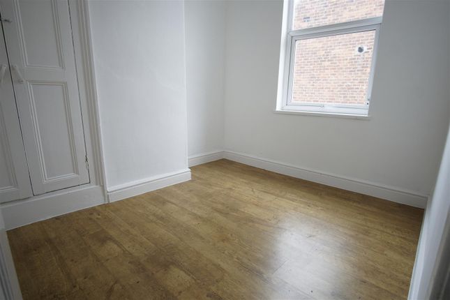 2, Raikes Road, Preston photo 4