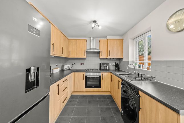 48 Appleton Grove, Wigan photo 4