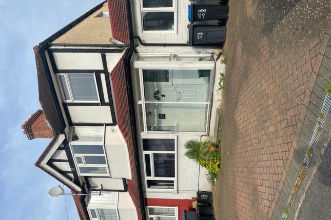 Thumbnail Terraced house to rent in Beech Grove, Mitcham