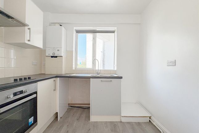 26, Whitefriars Road, Hastings photo 4