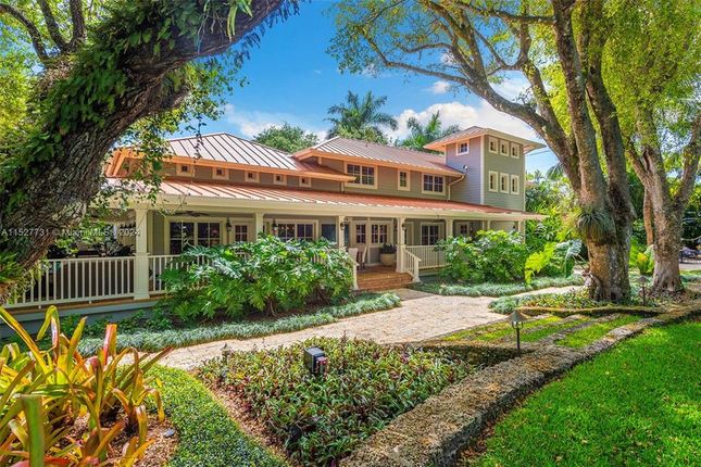 Property for sale in 5400 Kerwood Oaks Dr, Coral Gables, Florida, 33156, United States Of America