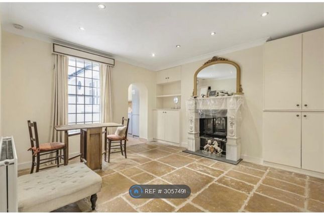 Flat, Gunter Grove Chelsea, London photo 2