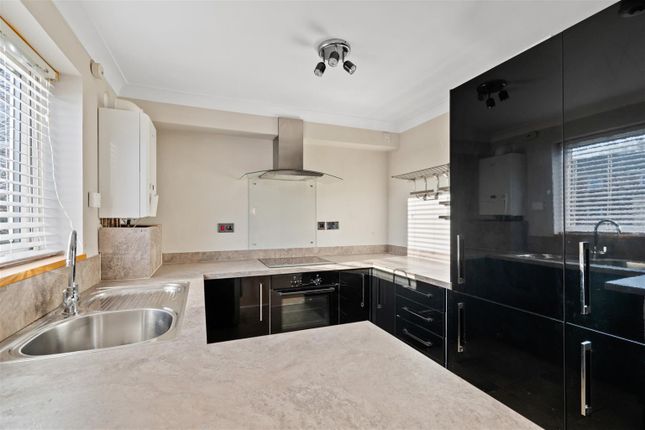 65 Heathdene Drive, Belvedere, Kent photo 4