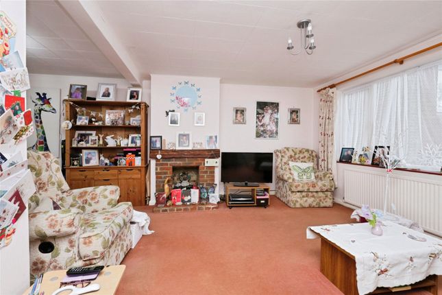 22, Hornbeam, Etchingham photo 2