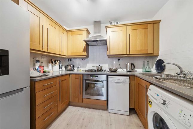 Flat for sale in Merbury Close, London