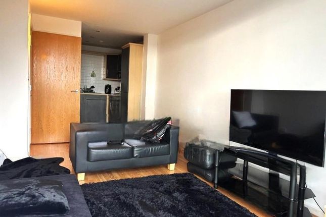 Flat to rent in 3 Whitehall Quay, Leeds, West Yorkshire