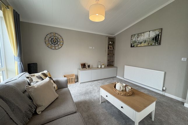 The Newmarket, Sandy Bay, Thorney Bay Road, Canvey Island photo 2