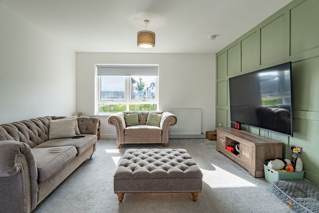 45, Seafield Circle, Buckie photo 2