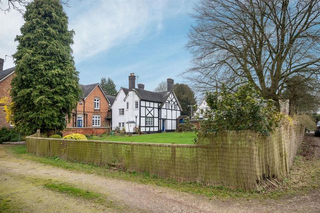 Country house for sale in Stretton Under Fosse Rugby, Warwickshire