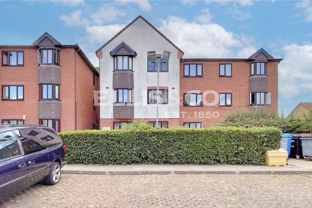 Flat 26, Anne Carver Lodge,, Stanley Avenue, Wembley photo 2