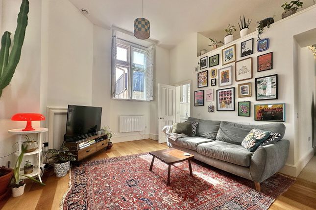 Bluecoat House,Flat 2, Sawclose, Bath photo 3
