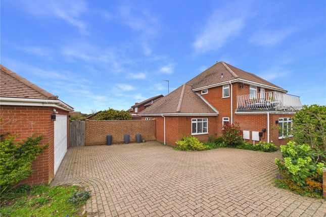 125, Cliff Road, Suffolk photo 3