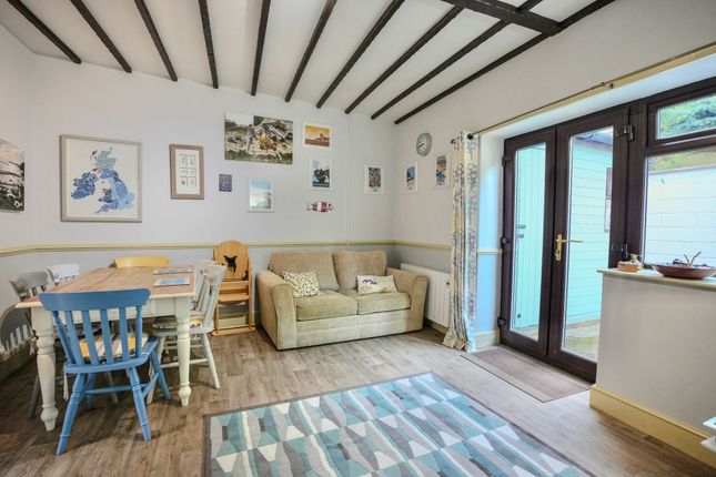 7 Hartington Road, Cromer photo 3