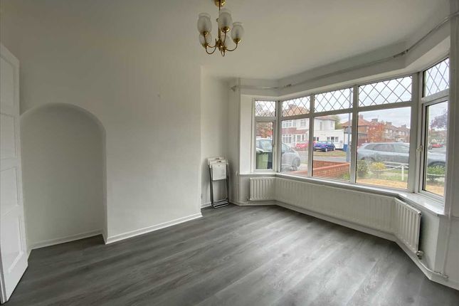 97, Crowshot Avenue, Stanmore photo 2