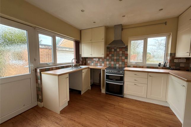 33, Lindale Avenue, Preston photo 4