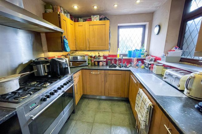 End terrace house for sale in Kingwell Avenue, Clacton-On-Sea