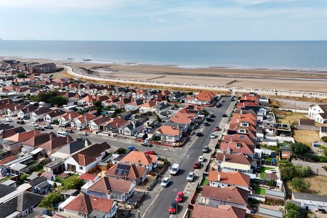 2, Garford Road, Rhyl photo 2
