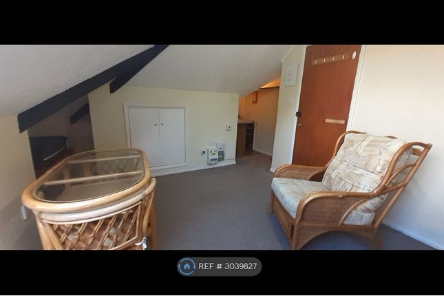 Flat, Heene Road, Worthing photo 4