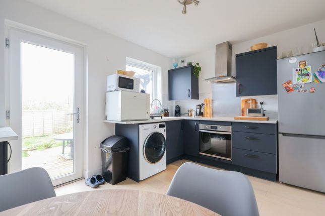4 Meadowside, Newquay photo 2
