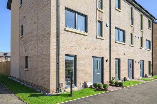 203, Builyeon Road, South Queensferry, Eh30 9Yj photo 2