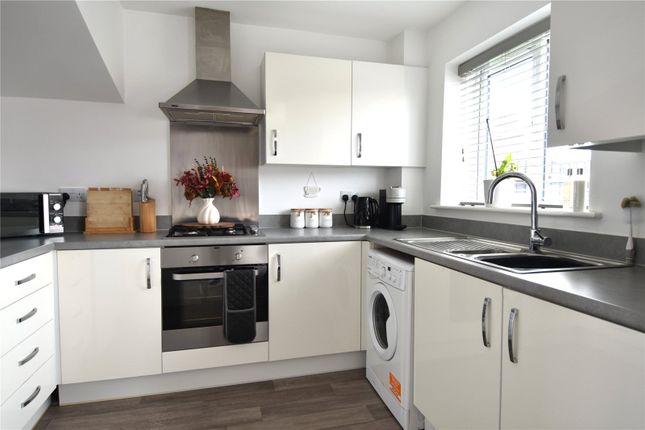 6, Hadmay Croft, Droitwich photo 4
