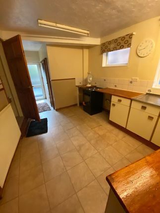 Thumbnail Terraced house to rent in High Street, Heanor, Derbyshire