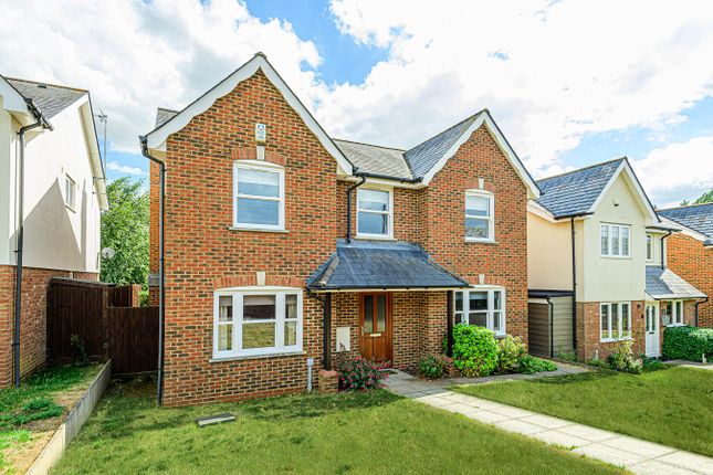 Thumbnail Detached house for sale in Endeavour Close, Lower Stondon