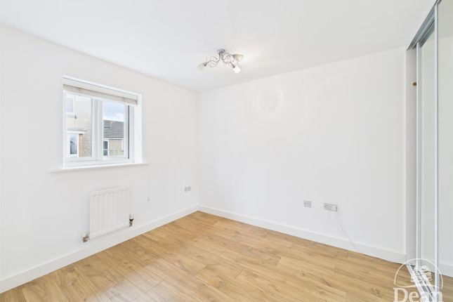 8, Sneyd Wood Road, Cinderford photo 4