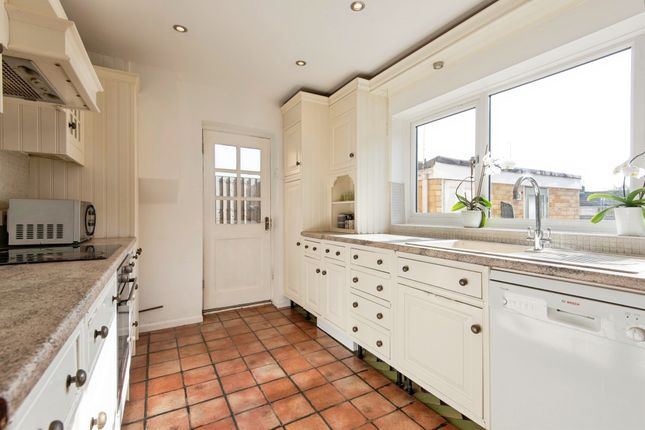 24, Marlborough Road, Stevenage photo 4