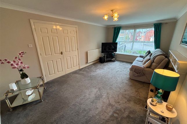 26, Longthorpe Drive, Telford photo 3